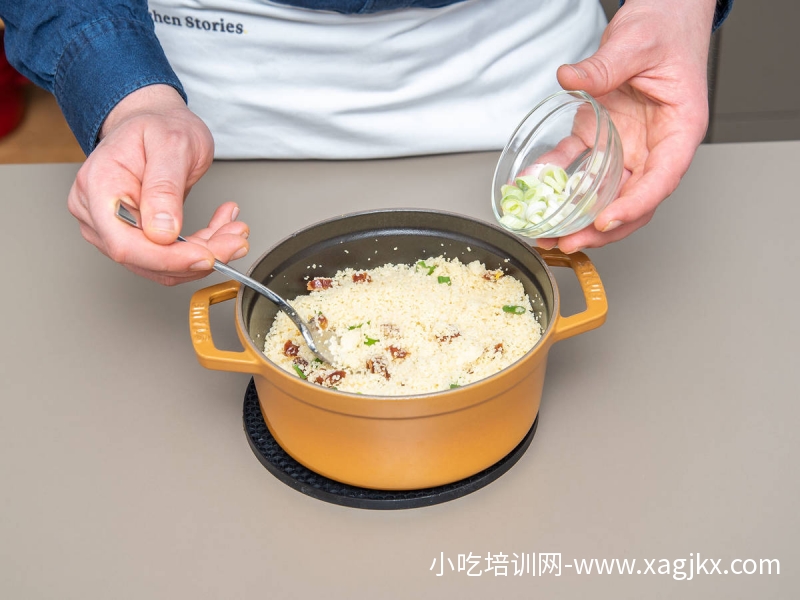 豌豆法拉费佐柠檬粗麦粉和薄荷味酸奶【制作方式】